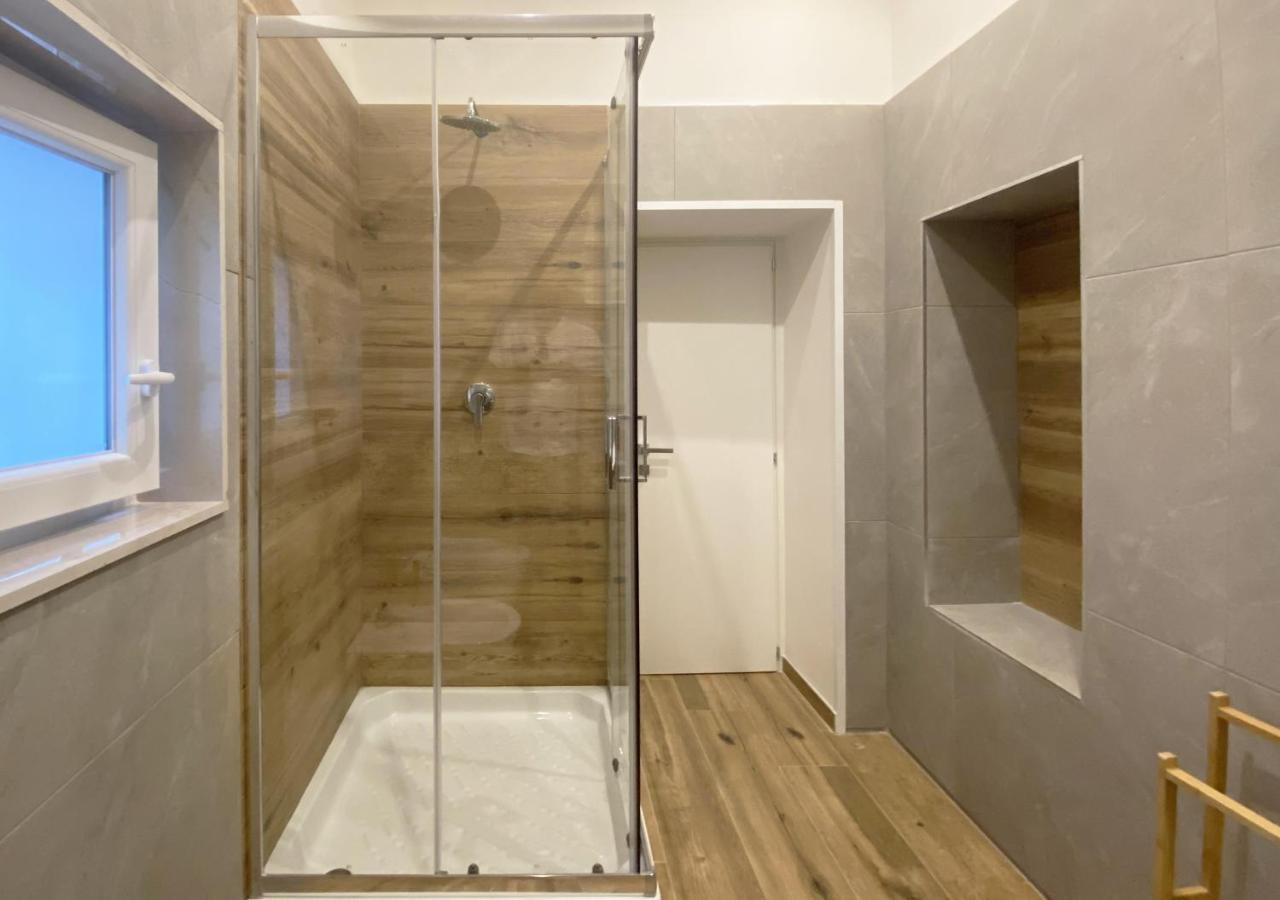 Sami B&B And Holidays Home Taranto Bagian luar foto