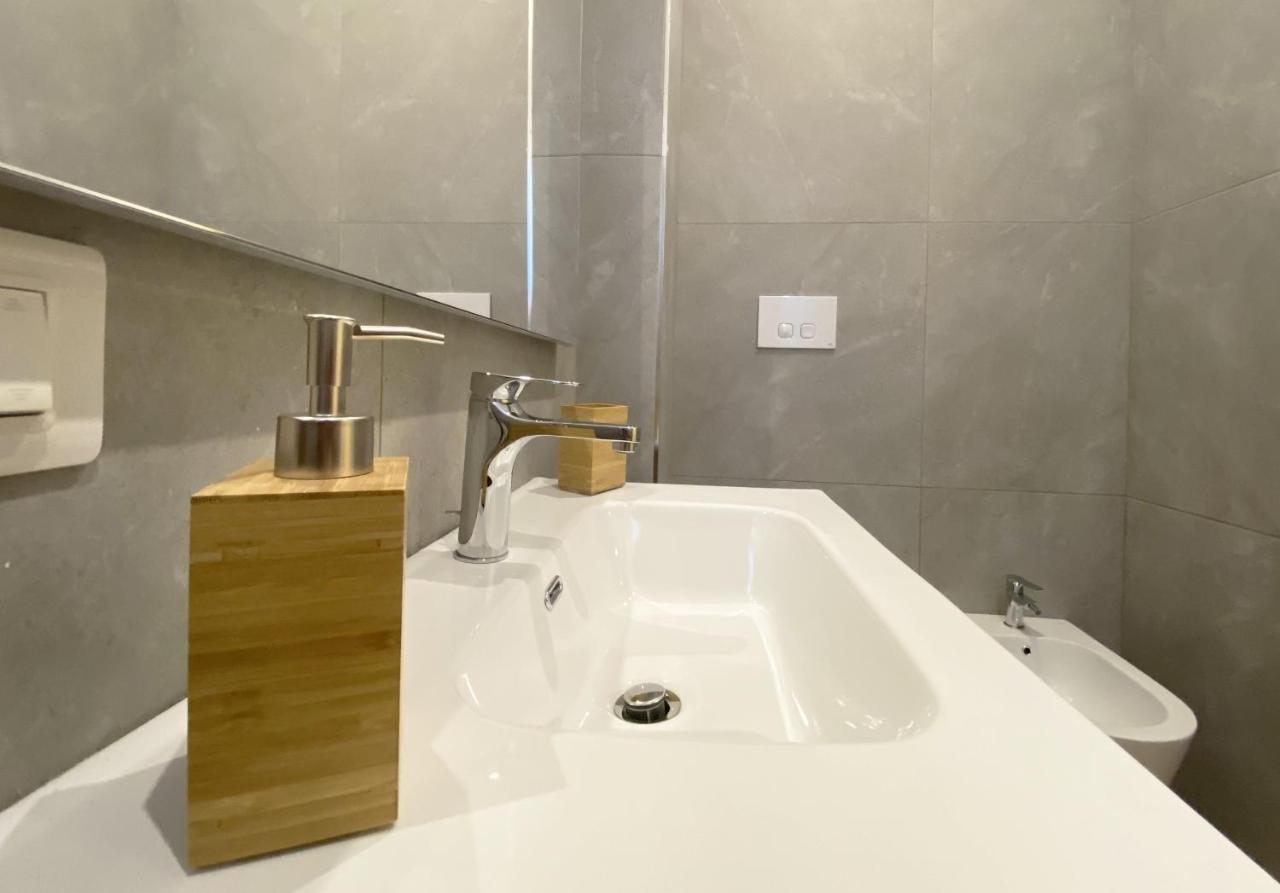 Sami B&B And Holidays Home Taranto Bagian luar foto