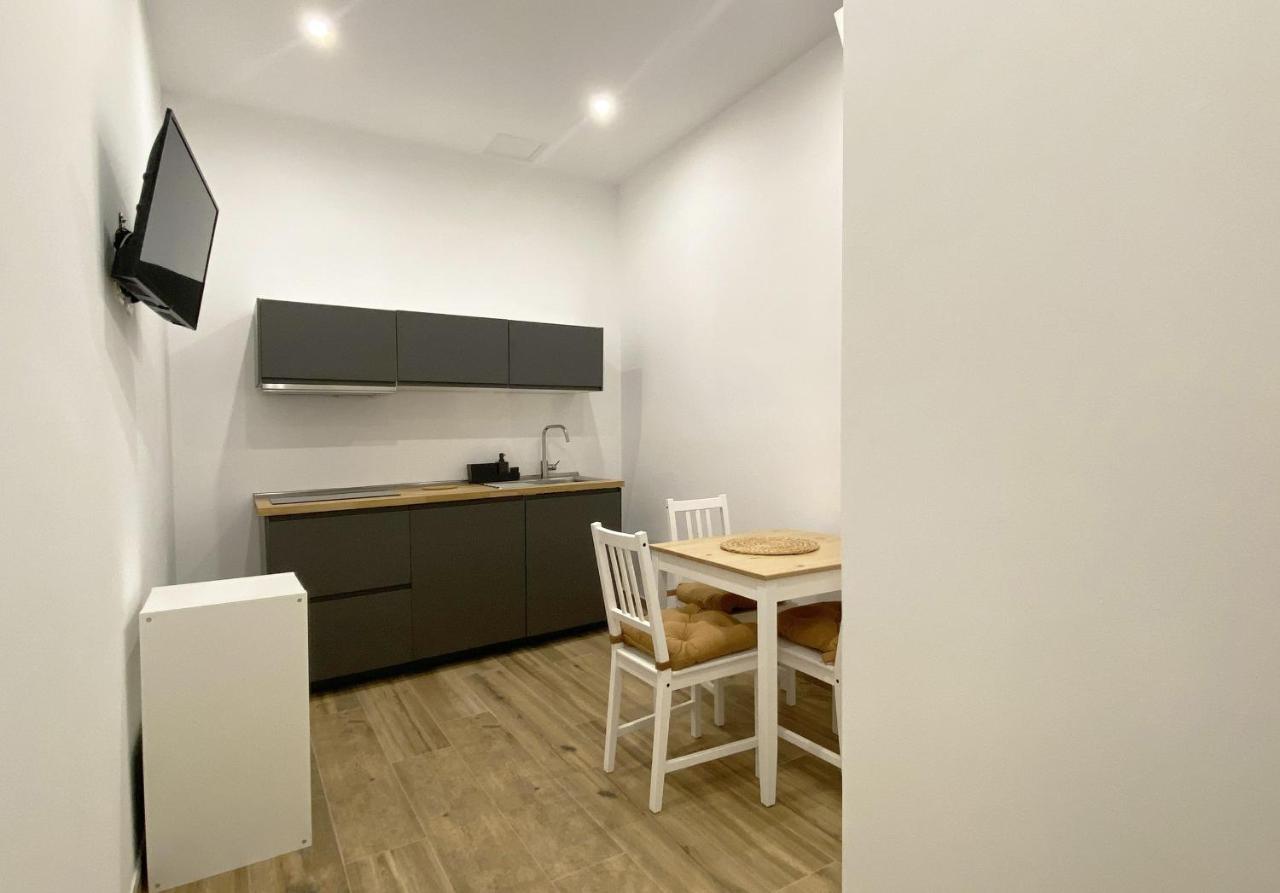 Sami B&B And Holidays Home Taranto Bagian luar foto